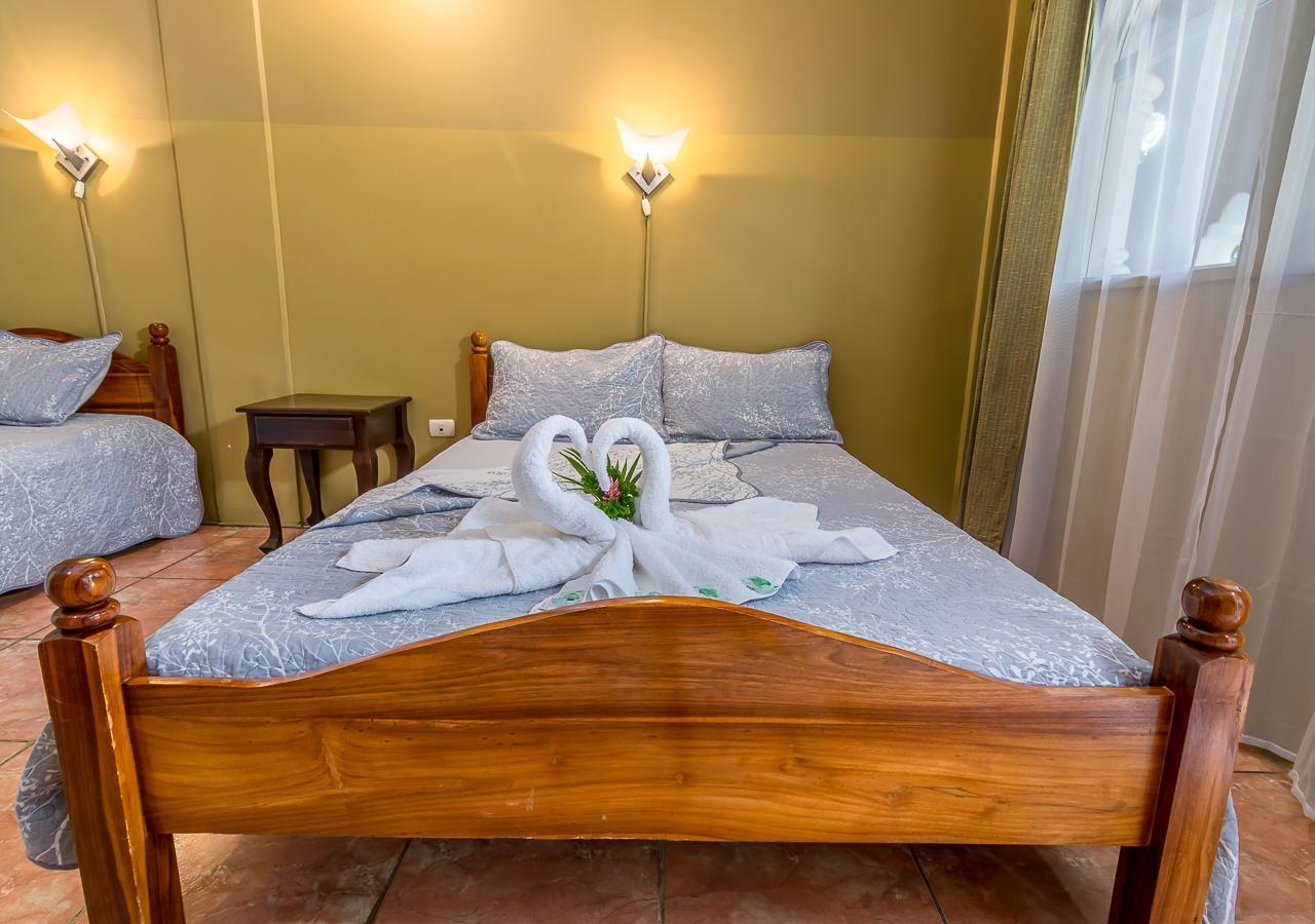 Hotel Le Priss Manuel Antonio Extérieur photo