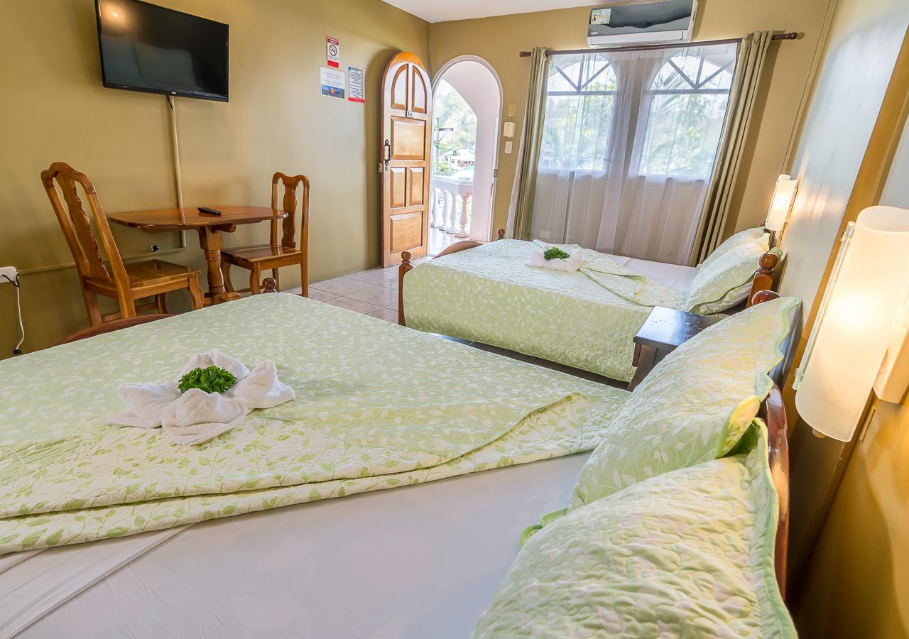 Hotel Le Priss Manuel Antonio Extérieur photo