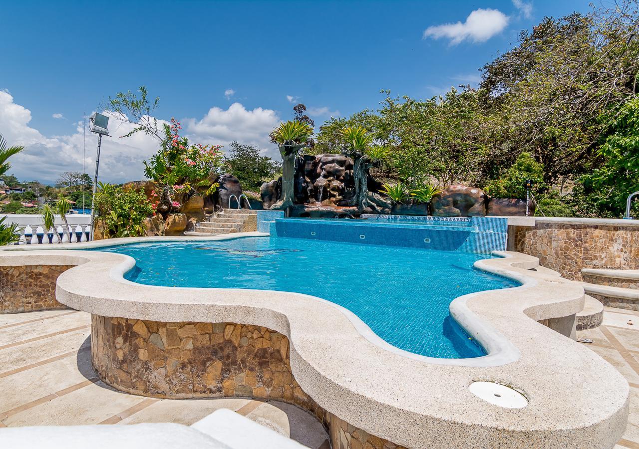 Hotel Le Priss Manuel Antonio Extérieur photo