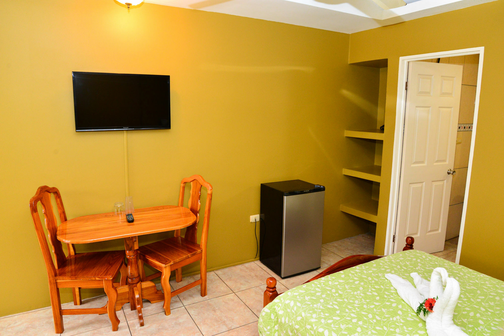 Hotel Le Priss Manuel Antonio Extérieur photo